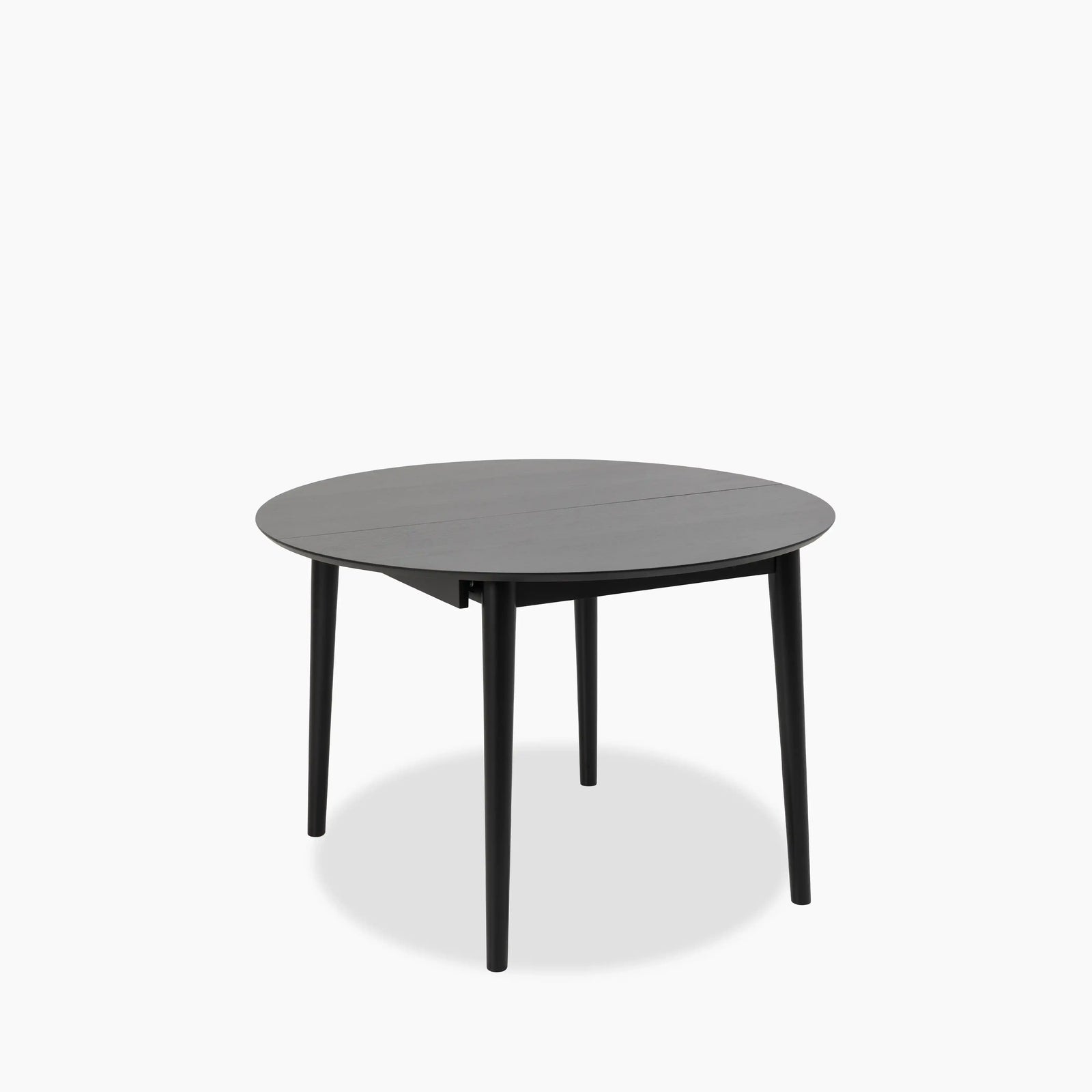 Montreux 4-6 Seat Round Wooden Extendable Dining Table | Black