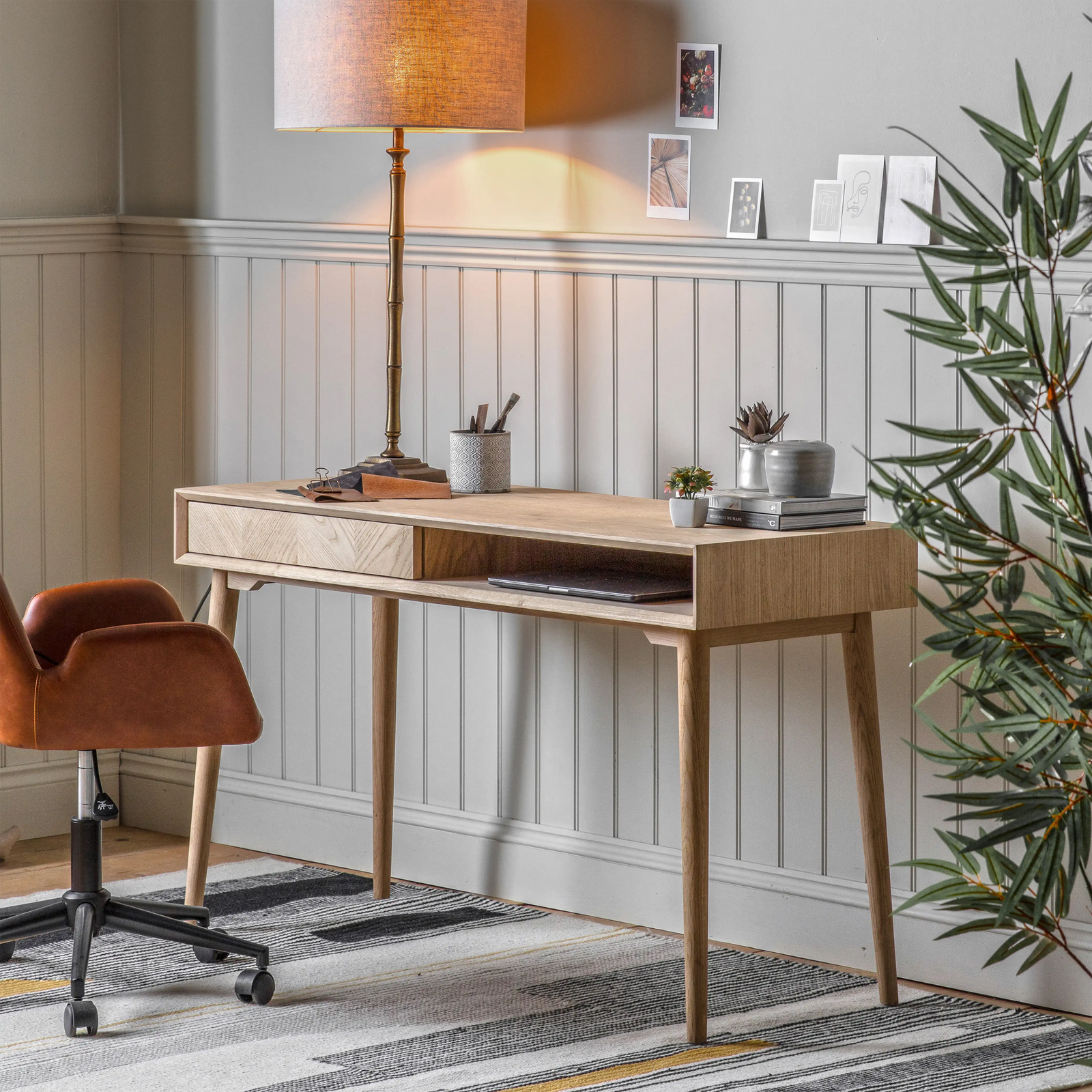 Bijorn Wooden 1 Drawer Desk | Oak