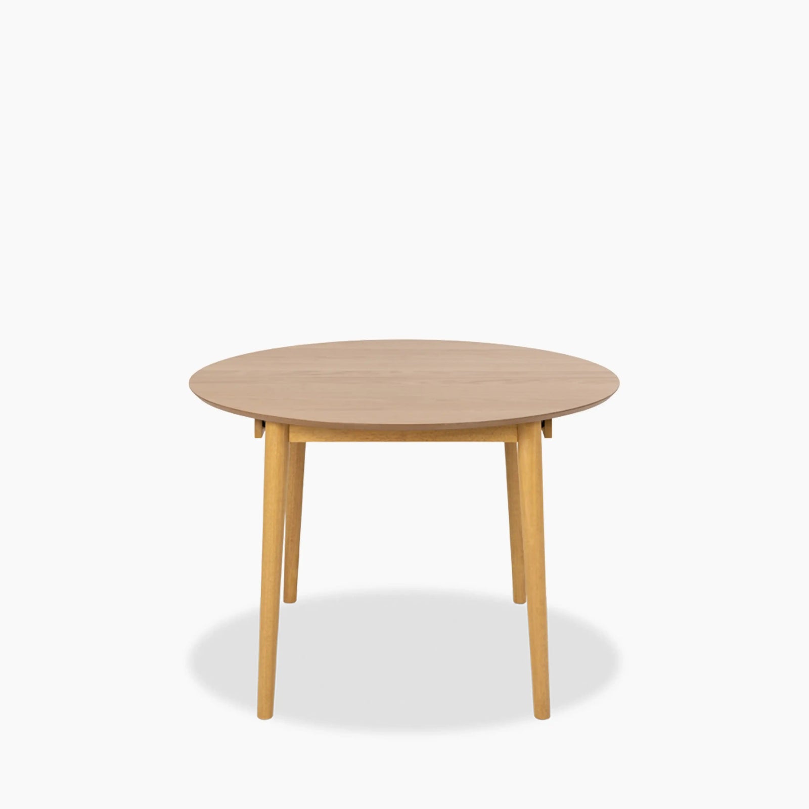 Montreux 4-6 Seat Round Wooden Extendable Dining Table | Oak