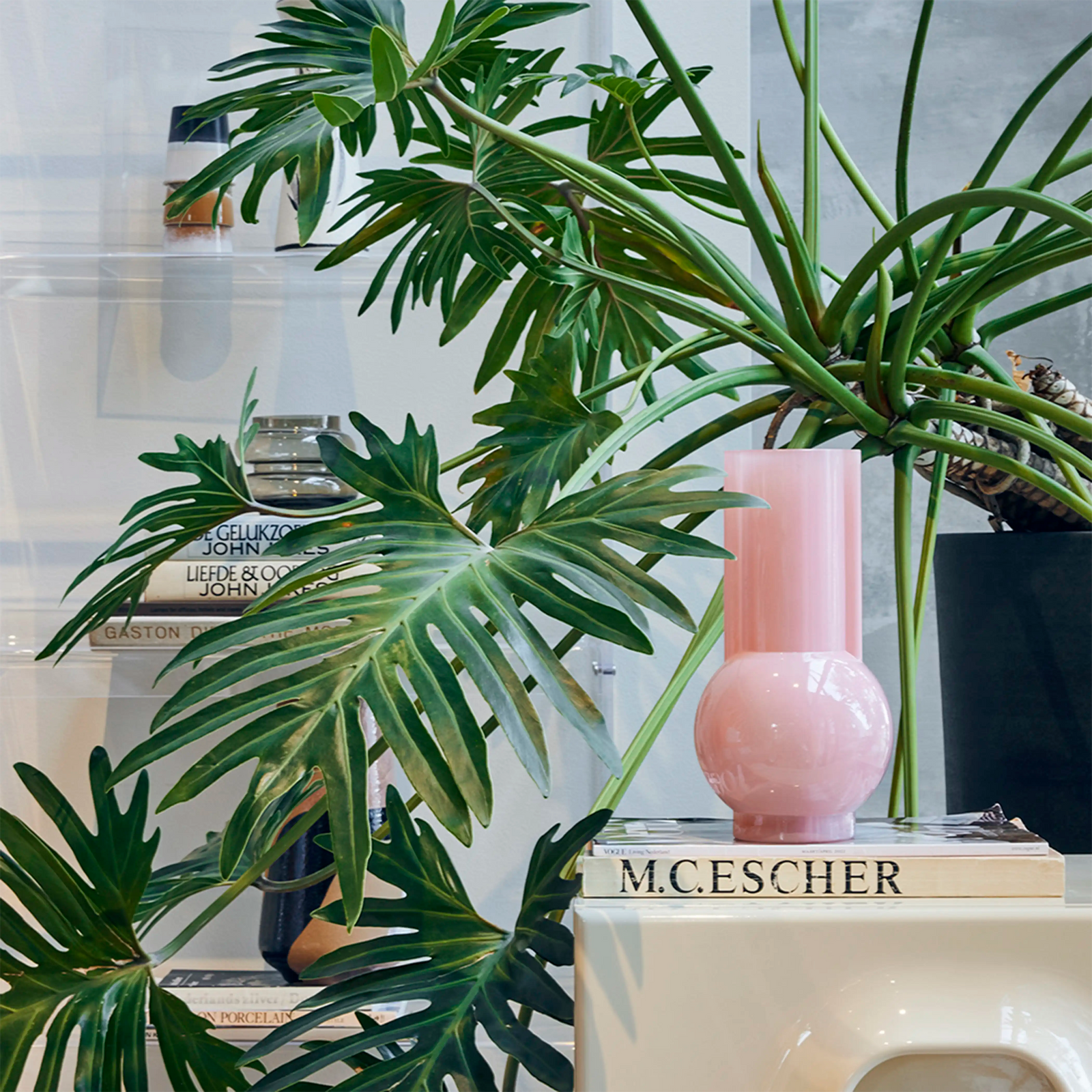 HKliving Glass Vase| Flamingo Pink