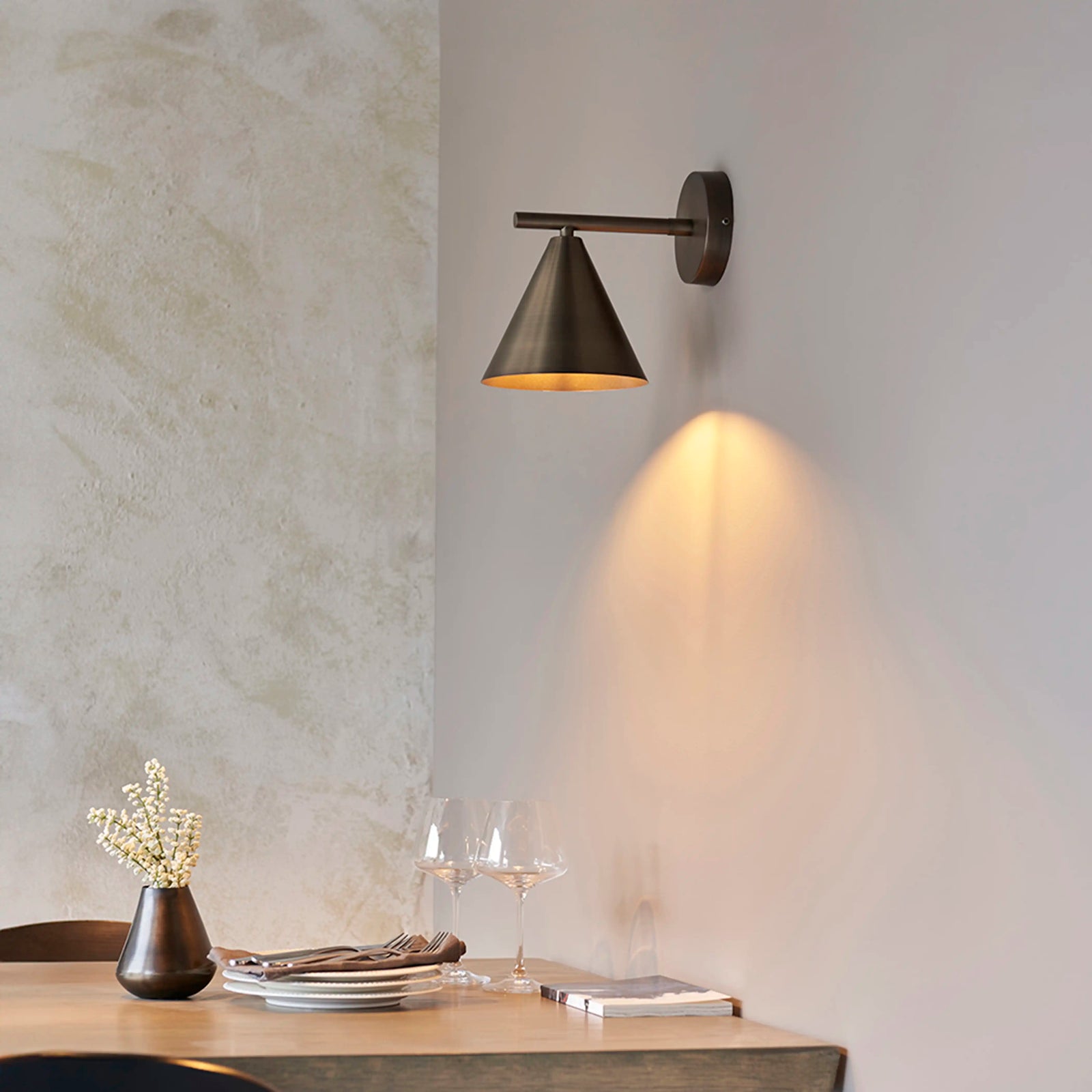Cape Wall Light | Antique Brushed Bronze