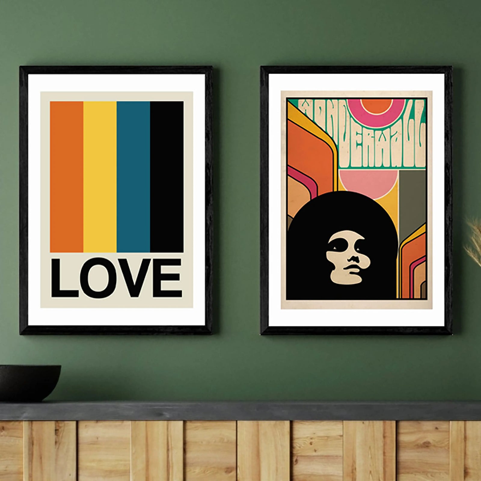 Vintage 60s Love Graphic Print