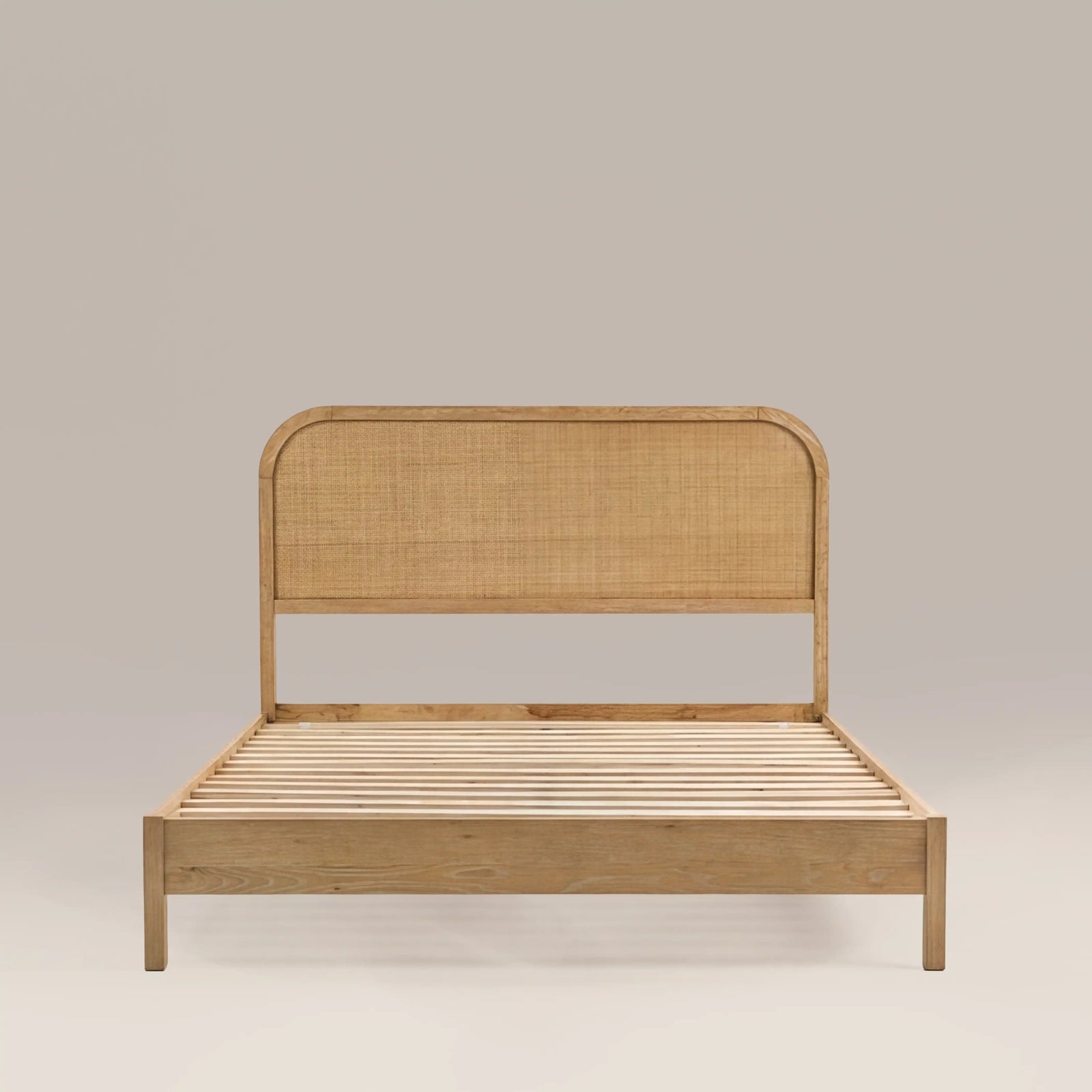 Ashen Wooden King  Bed | Oak